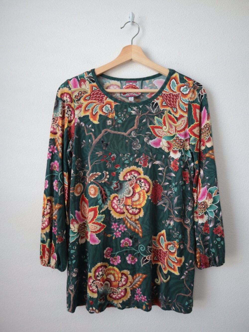 Johnny Was The Janie Favorite Puff Sleeve Knit Tee | XS